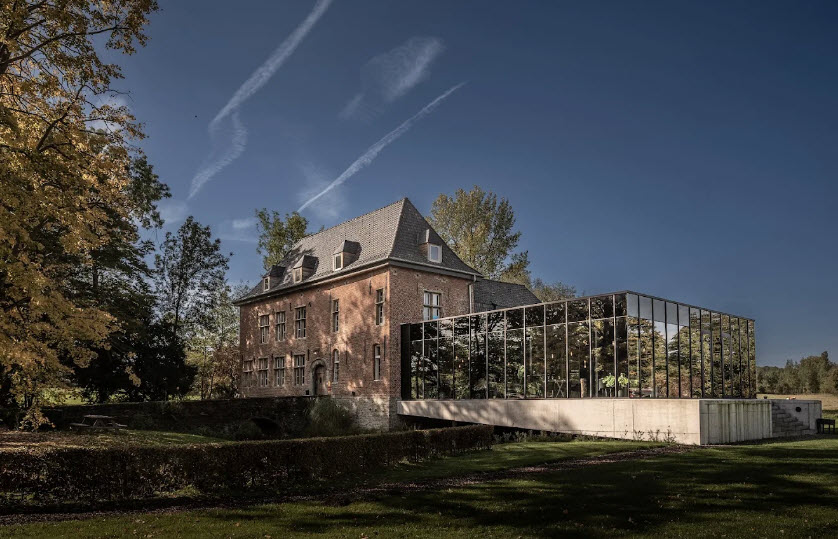Vieux Château, Belgium